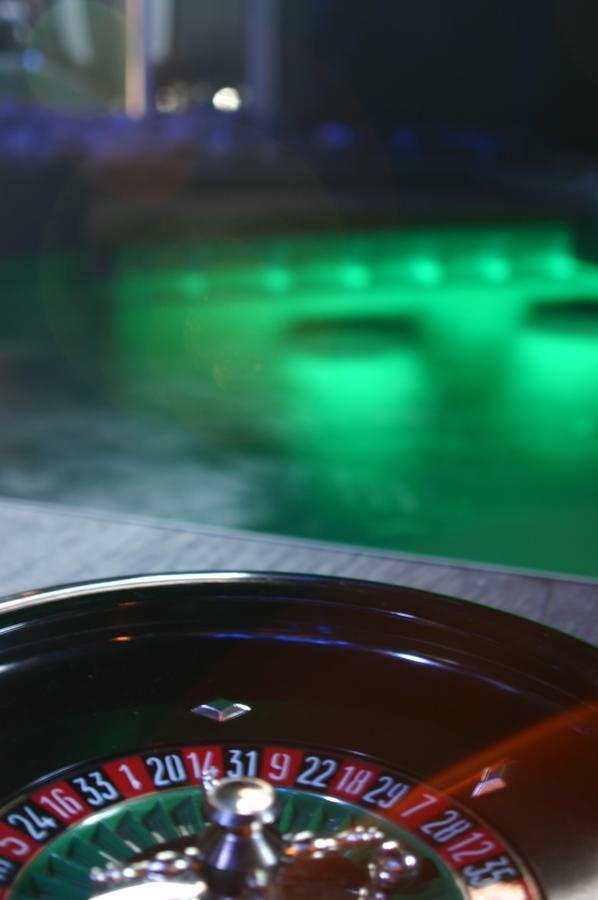 Bubble Lounge Hotel Hooglede Exterior foto