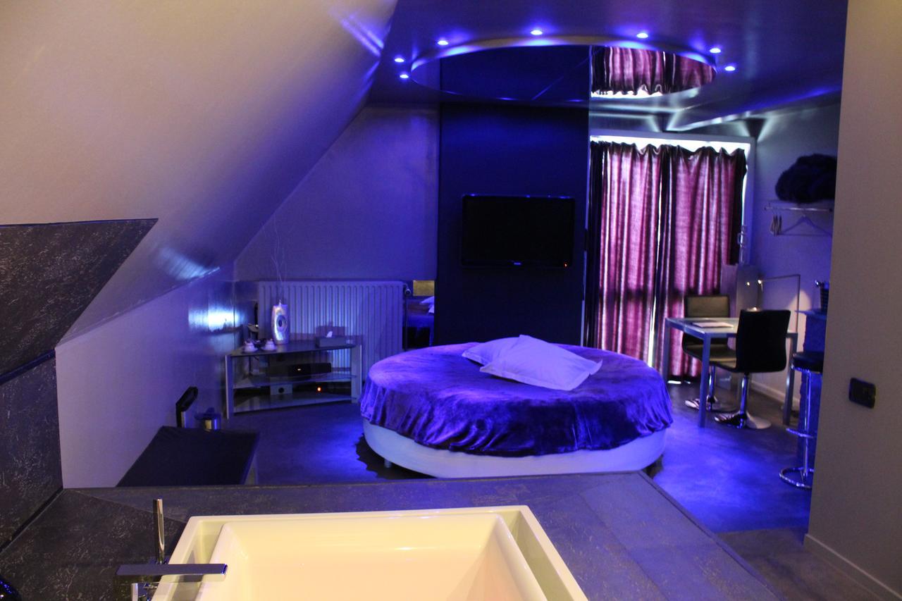 Bubble Lounge Hotel Hooglede Exterior foto